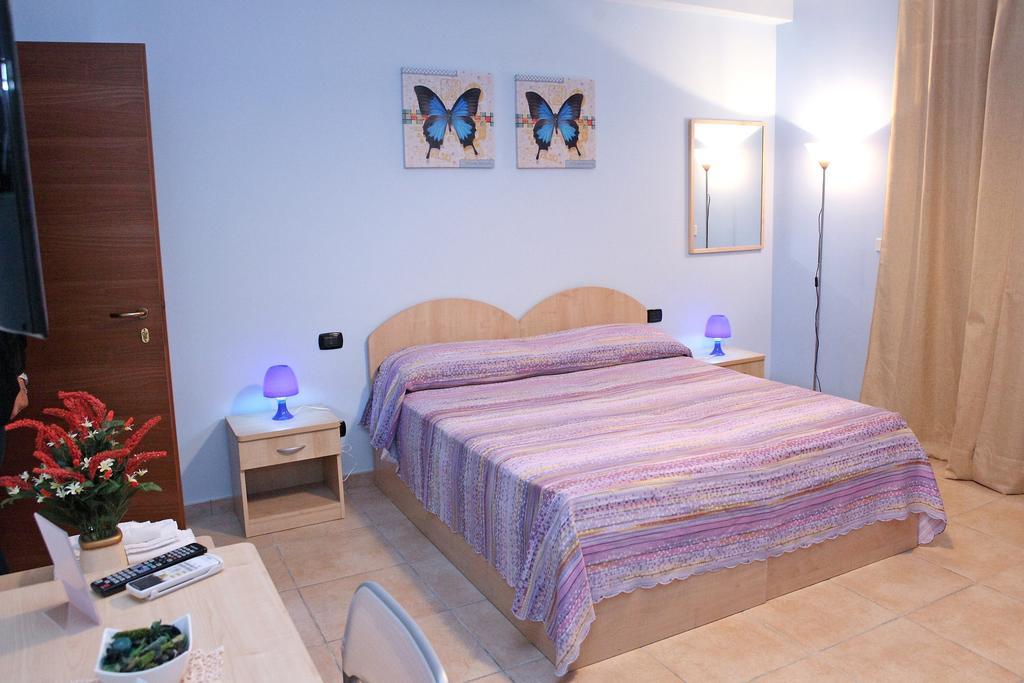 Casadelmela B&B Milazzo Zimmer foto